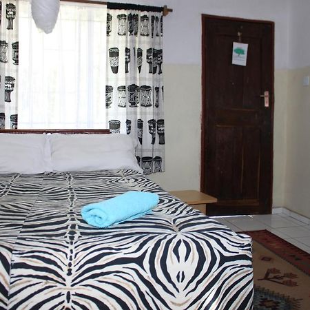 Reed Mat Lodge Lusaka Exteriér fotografie